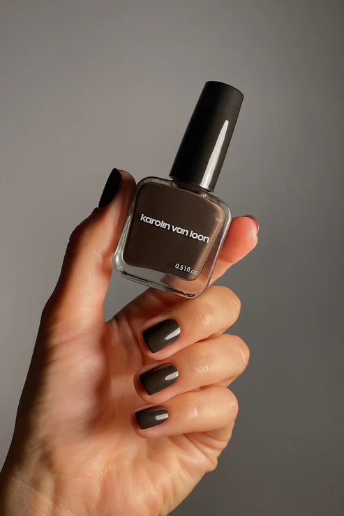 Karolin van loon | 54 figue marron