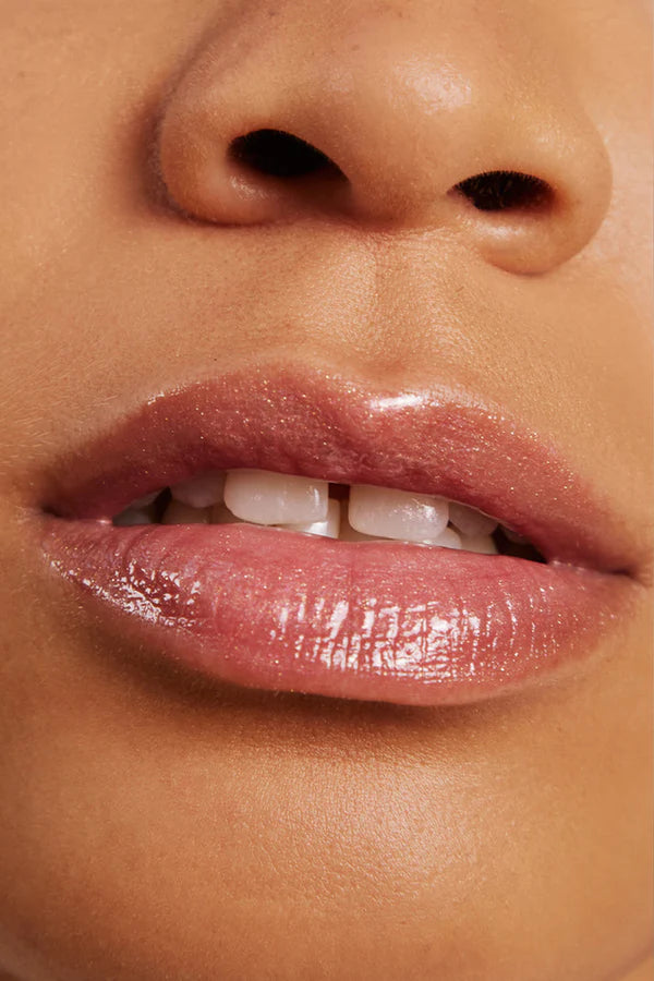 Karolin van Loon | Lipgloss